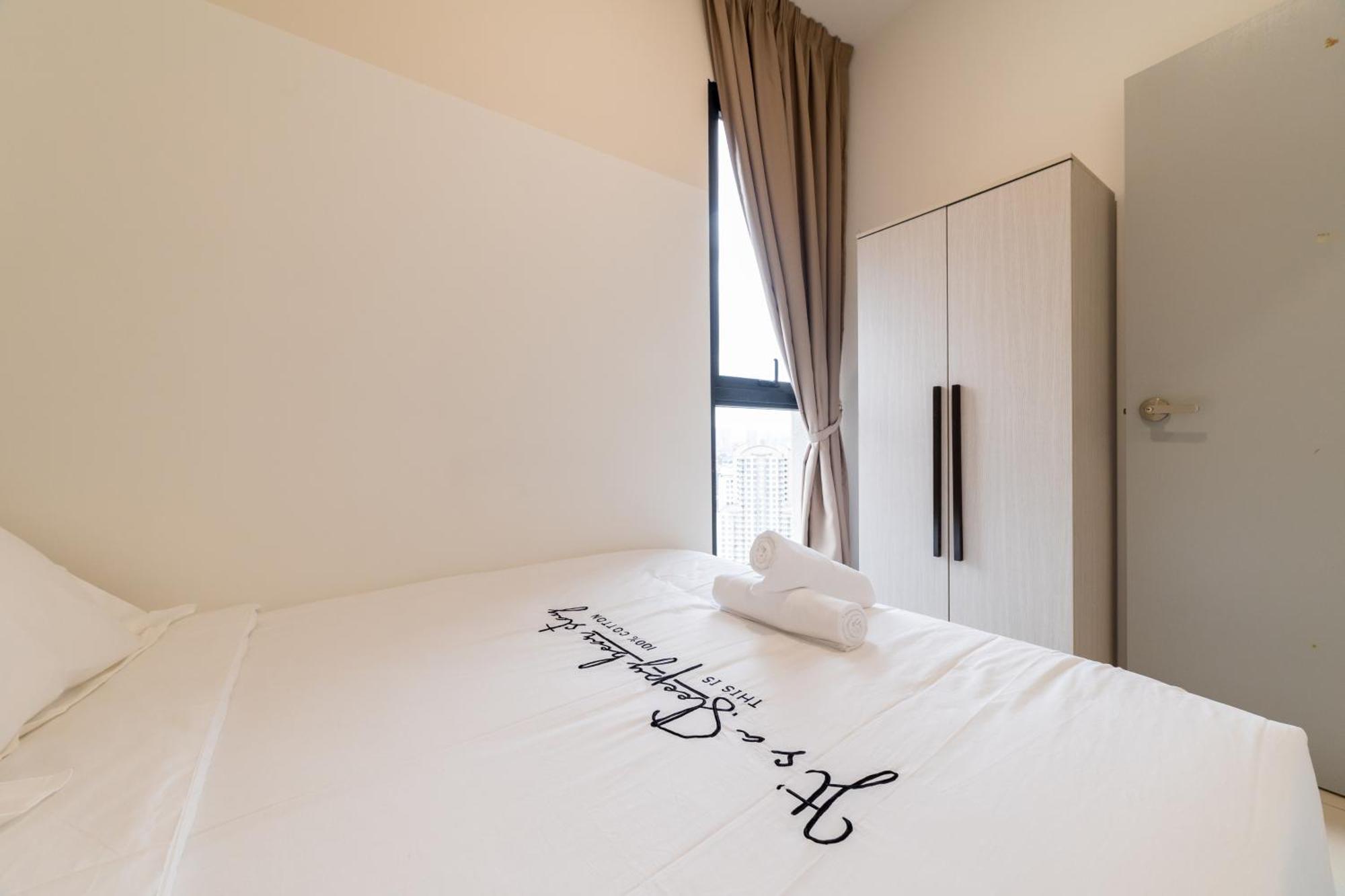 Highpark Suites Kelana Jaya, Petaling Jaya By Sleepy Bear Exterior foto