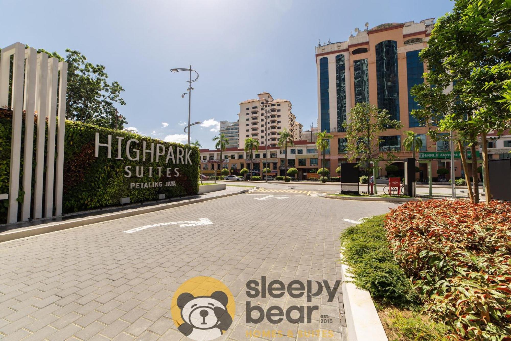 Highpark Suites Kelana Jaya, Petaling Jaya By Sleepy Bear Exterior foto