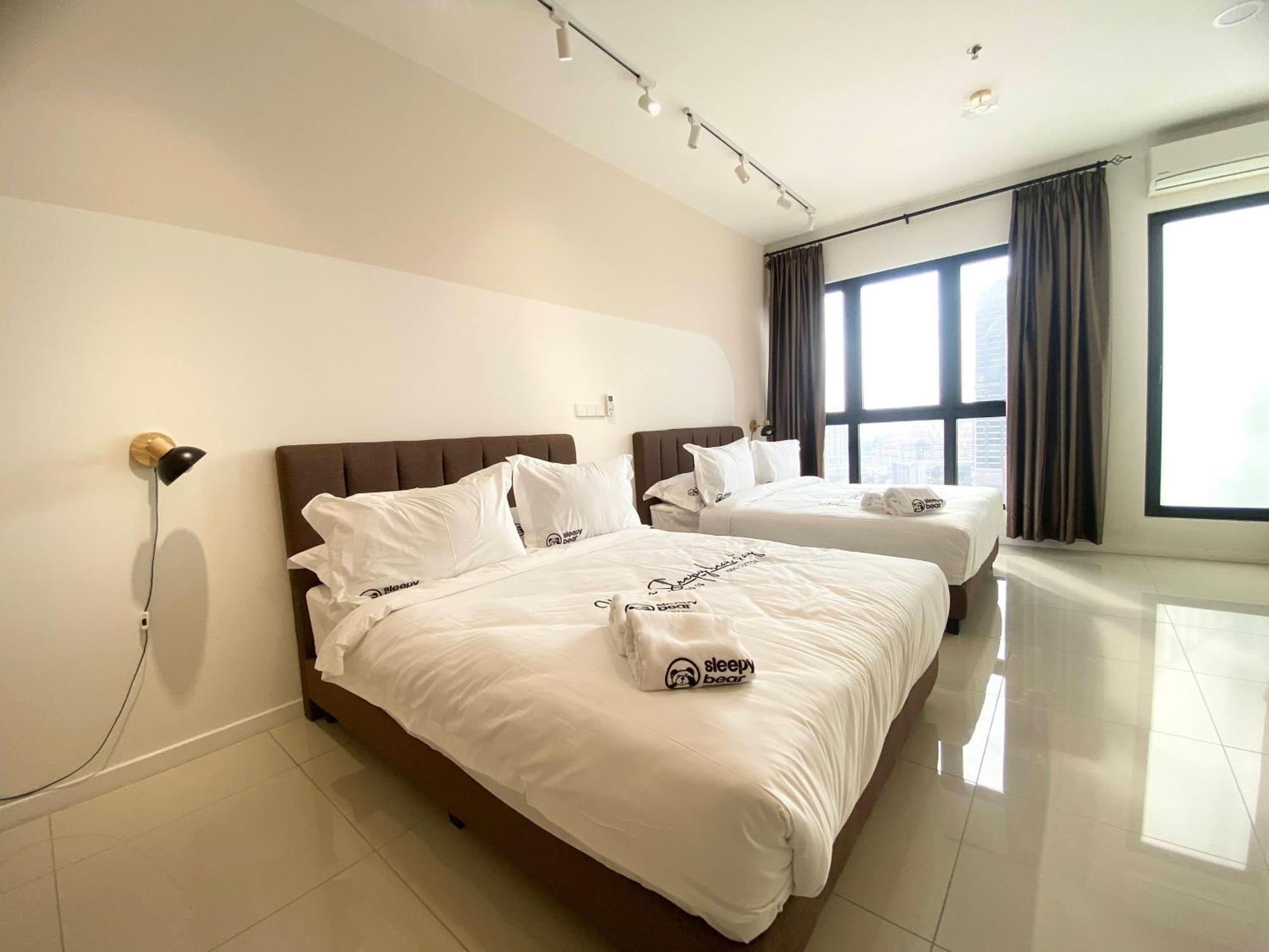 Highpark Suites Kelana Jaya, Petaling Jaya By Sleepy Bear Exterior foto